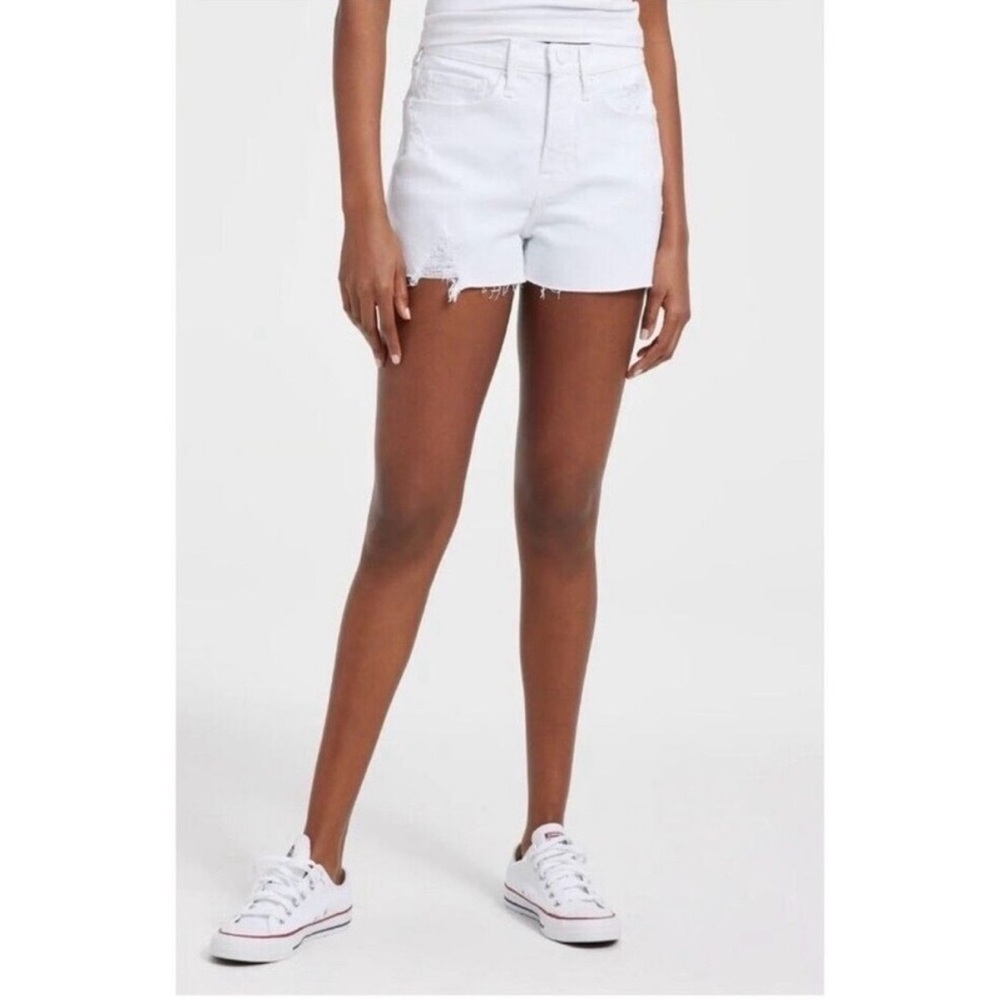Good American Bombshell Shorts - Picture 5 of 8